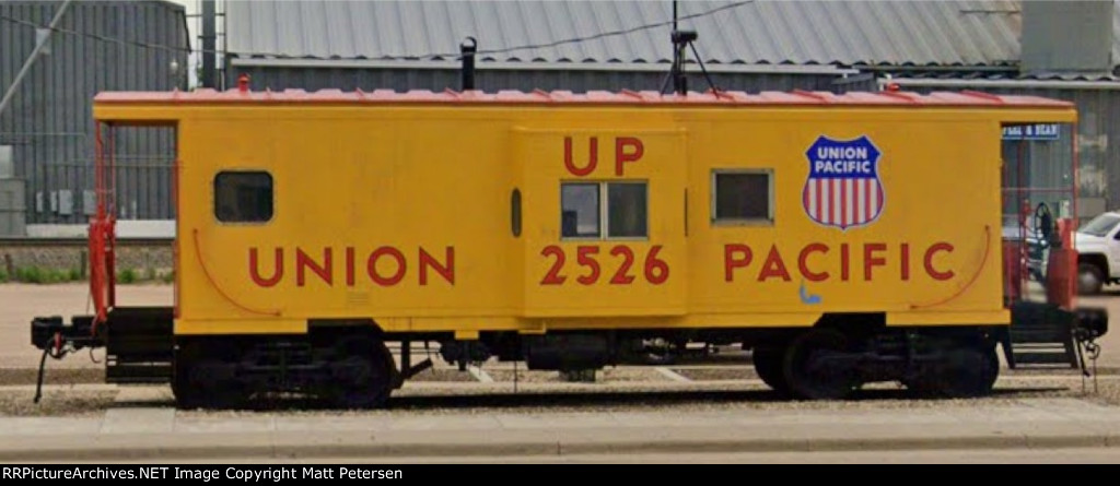 UP 2526